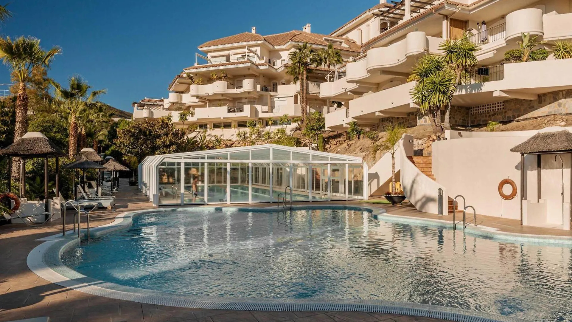 Aloha Hills Club Pools Spa Gym Marbella Apartment