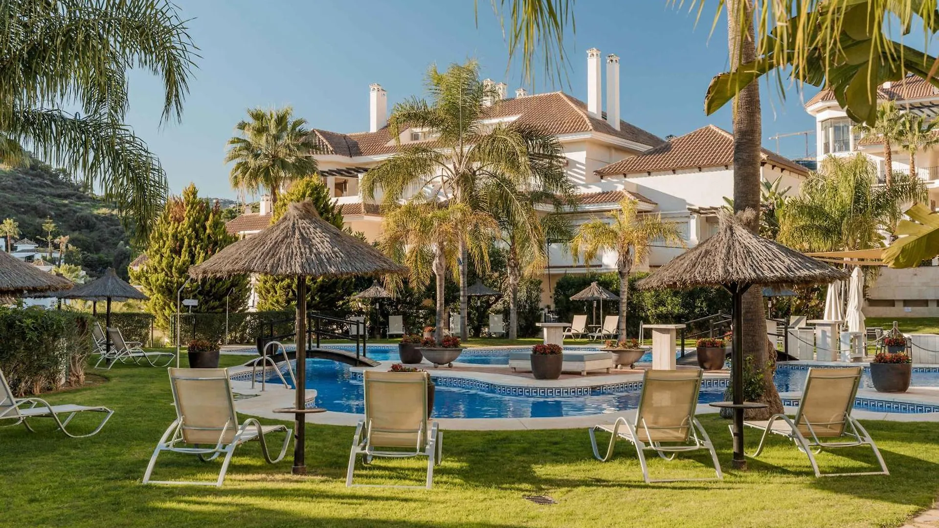 Aloha Hills Club Pools Spa Gym Marbella